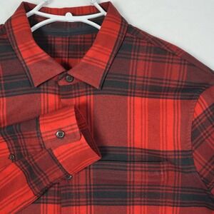 Lululemon Masons Peak Mens Plaid Flannel Shirt Red Black Long Sleeve Size Medium